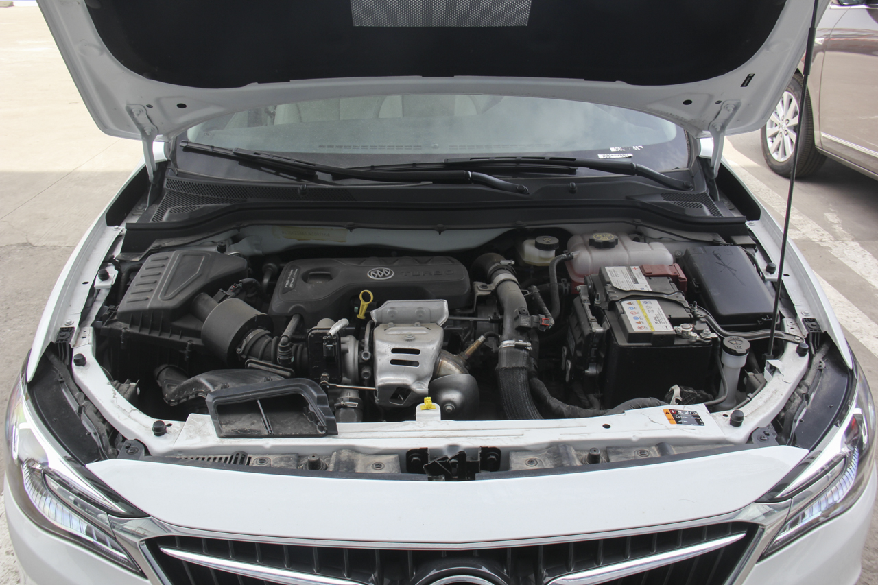 2018款英朗1.0T手动精英型15T