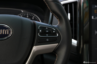 2018款斯威X7 1.5T手动豪华型7座