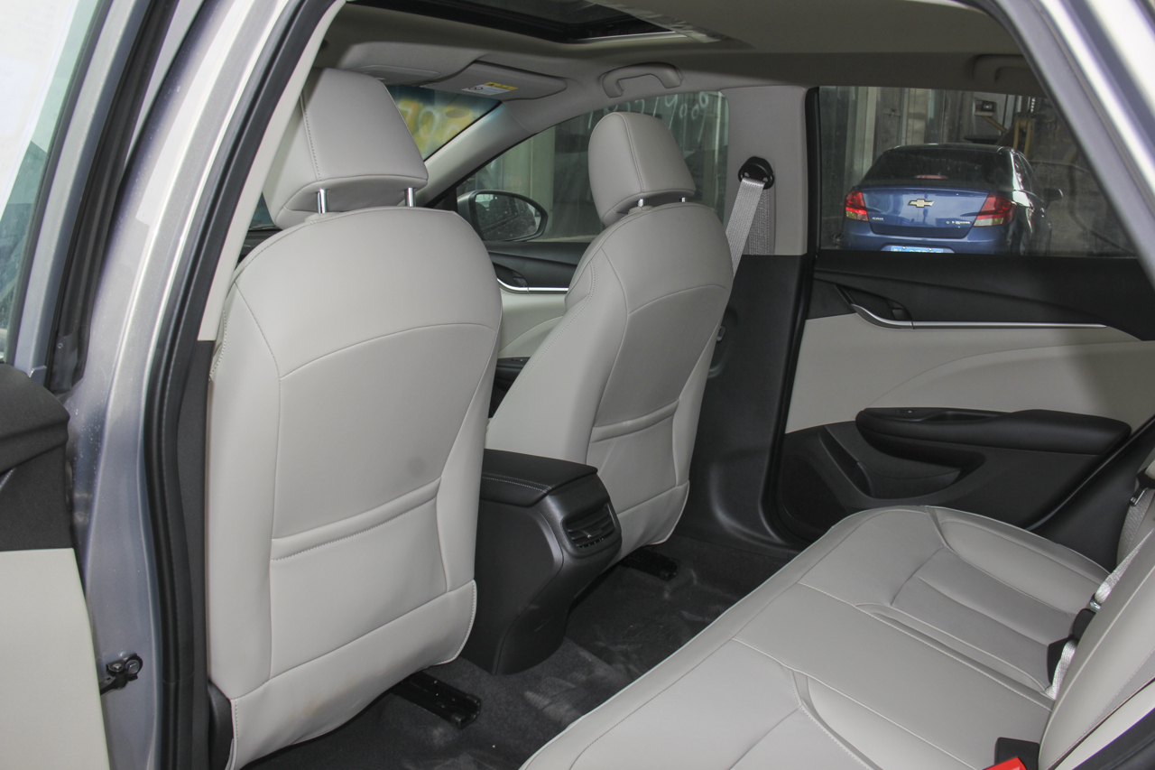 2018款英朗1.0T手动精英型15T