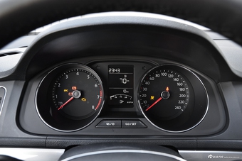 2017款朗逸1.6L手动舒适版