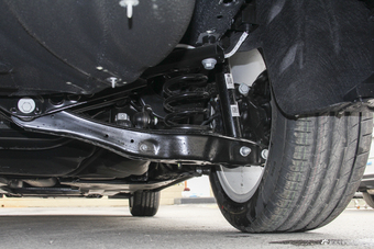 2018款凌渡1.4T手动风尚型230TSI