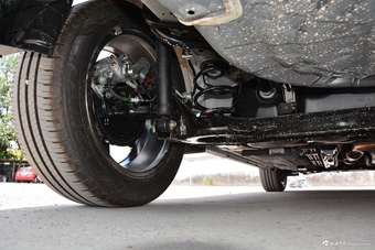 2018款日产劲客1.5L自动智联尊享版