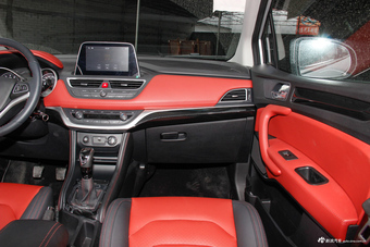 2017款瑞风S3 1.5L手动豪华智能型