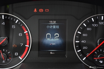 2018款哈弗H6运动版1.5T手动两驱精英型蓝标