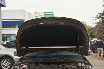 2016款骏派A70 1.6L自动豪华型 