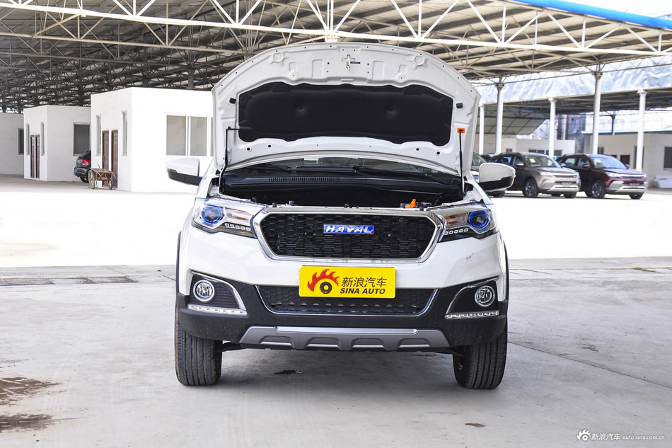 2016款哈弗H1 1.5L自动舒适型蓝标改款 钛白
