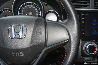 2018款飞度1.5L CVT潮跑+版