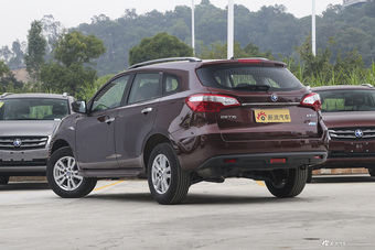 2016款启辰T70 2.0L自动CVT睿行版