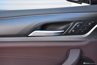 2019款宝马X4 2.0T自动xDrive25i M运动套装