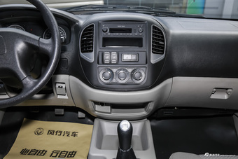 2016款菱智V3 1.5L手动标准型国五