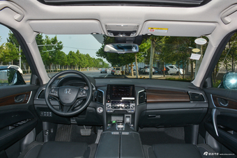 2017款冠道2.0T自动370TURBO四驱至尊版图片