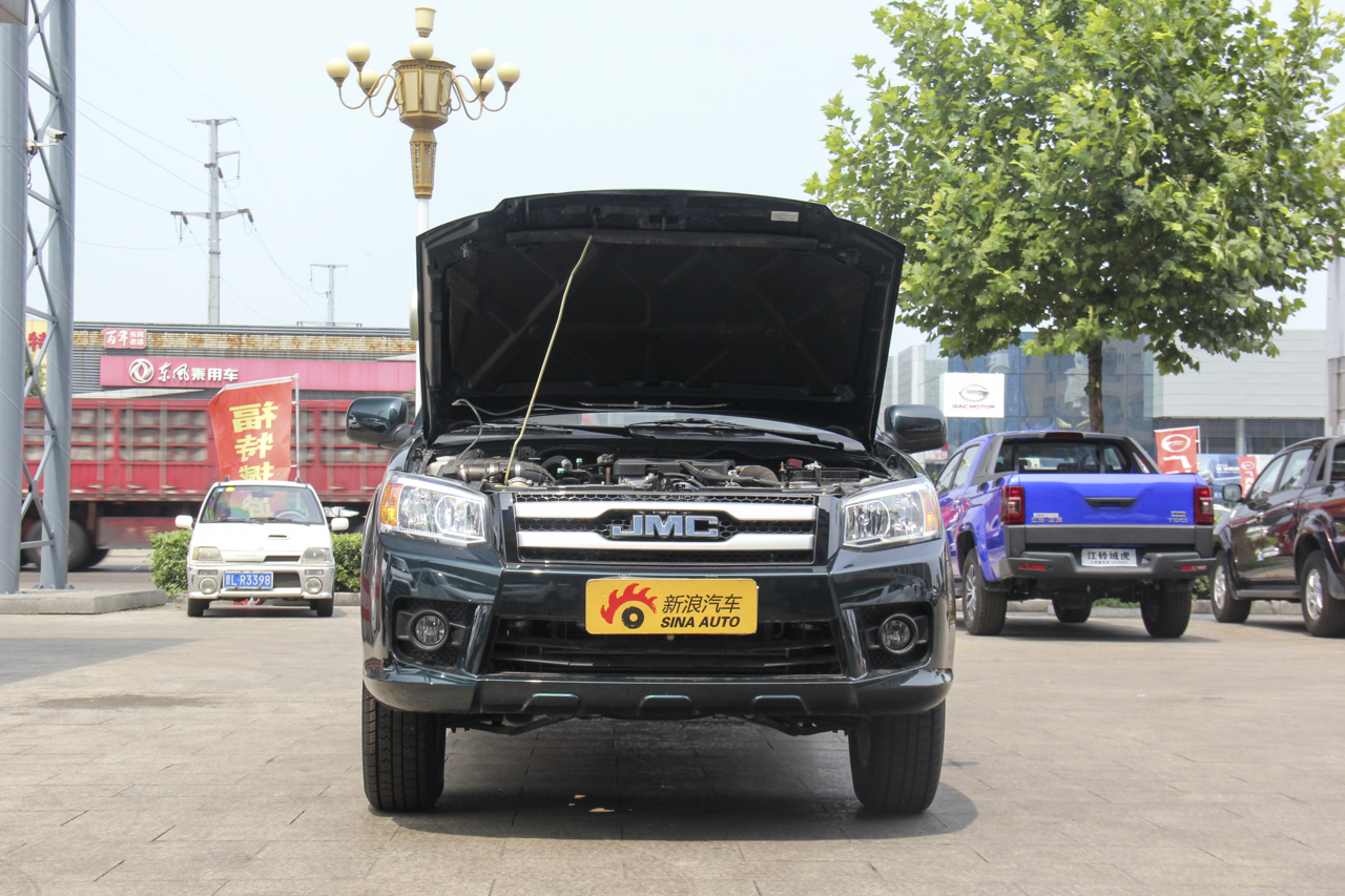 2018款宝典2.9T手动新超值柴油两驱舒适型加长货箱JX4D30B5L图片