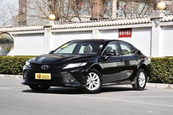 2018款凯美瑞2.0E自动精英版图片