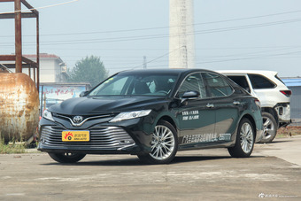 2018款凯美瑞2.5HQ自动旗舰版