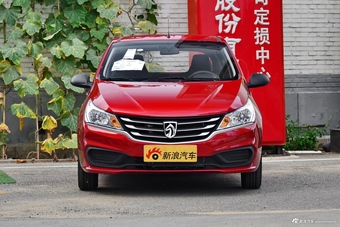 2016款宝骏310 1.2L手动超值型