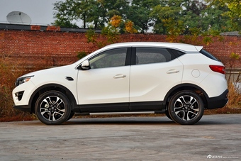 2018款东南DX7 1.5T手动凯旋版