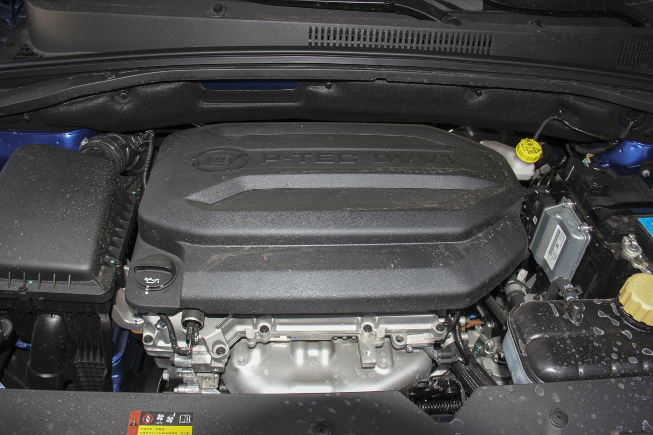 2018款宝骏360 1.5L手动精英型