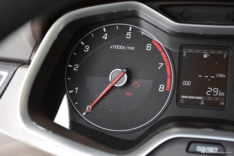 2017款宝骏310W 1.5L手动舒适型