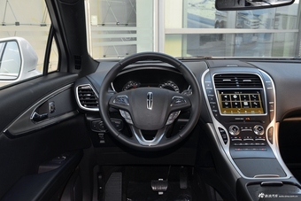 2018款林肯MKX 2.0T自动两驱尊享版