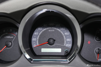 2016款黄海N1 2.8T手动柴油两驱运动版JE493ZLQ4CB