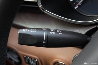 2017款总裁3.0T自动标准型 炭黑