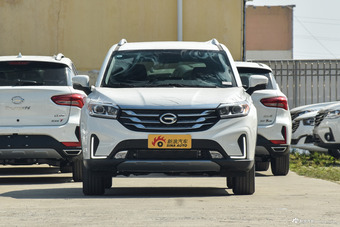 2018款传祺GS4 1.5T自动两驱豪华智联版235T