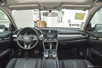 2016款思域1.5T自动220TURBO尊贵版图片