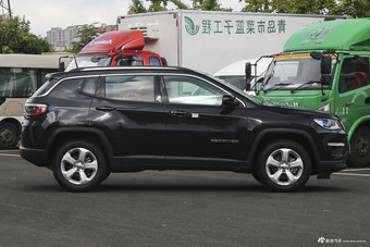 2017款指南者1.4T自动 200T舒享版