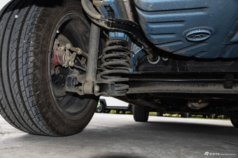 2015款北汽绅宝X25 1.5L手动精英型