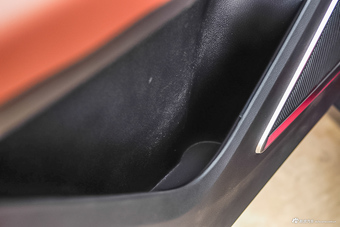 2016款森雅R7 1.6L手动豪华型