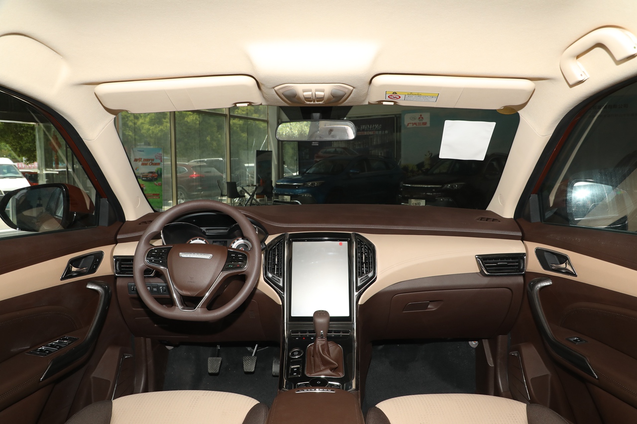 2017款猎豹CS9 1.5L手动舒适型