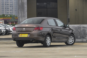 2017款标致301 1.6L 自动舒适版