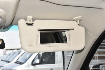 2017款斯威X7 1.5T自动智尊型