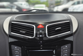 2017款海马S5强动力版1.5T手动豪华型