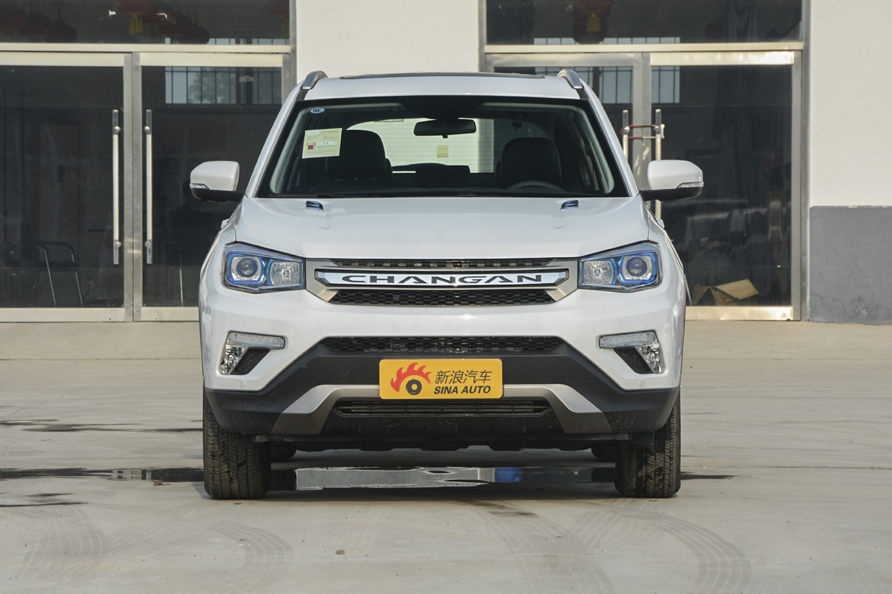 2017款CS75尚酷版1.8T自动四驱精英型