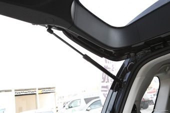 2017款斯威X7 1.5T自动智尊型