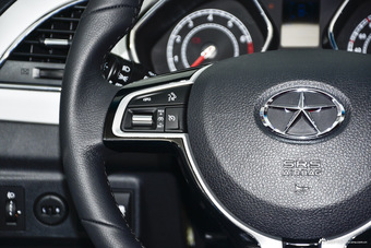 2016款瑞风S2 1.5L手动豪华智能型双色版