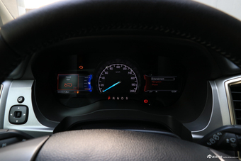 2017款撼路者2.0T自动四驱豪华版汽油7座