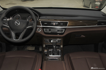 2018款汉腾X5 1.5T CVT精英版