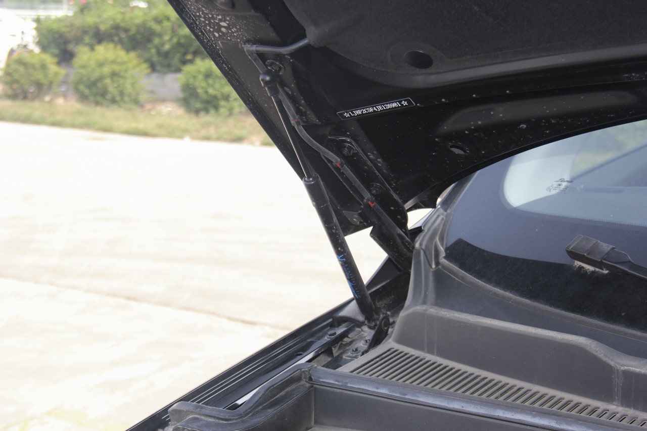 2017款大迈X5 1.6L手动精英型经典版