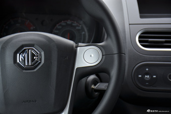 2016款MG3 1.3L手动舒适版