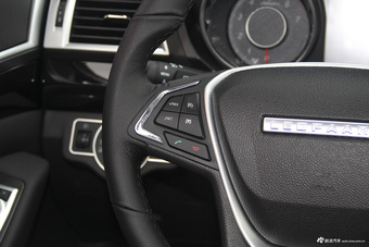 2017款猎豹CS10 2.0T自动豪华型