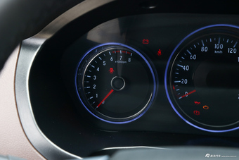 2017款比速T5 1.5T手动尊贵型