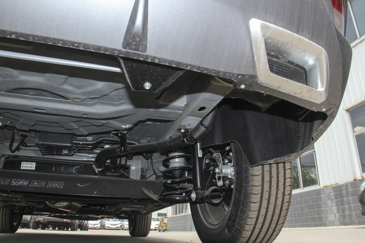 2018款宝骏530 1.5T手动尊贵型