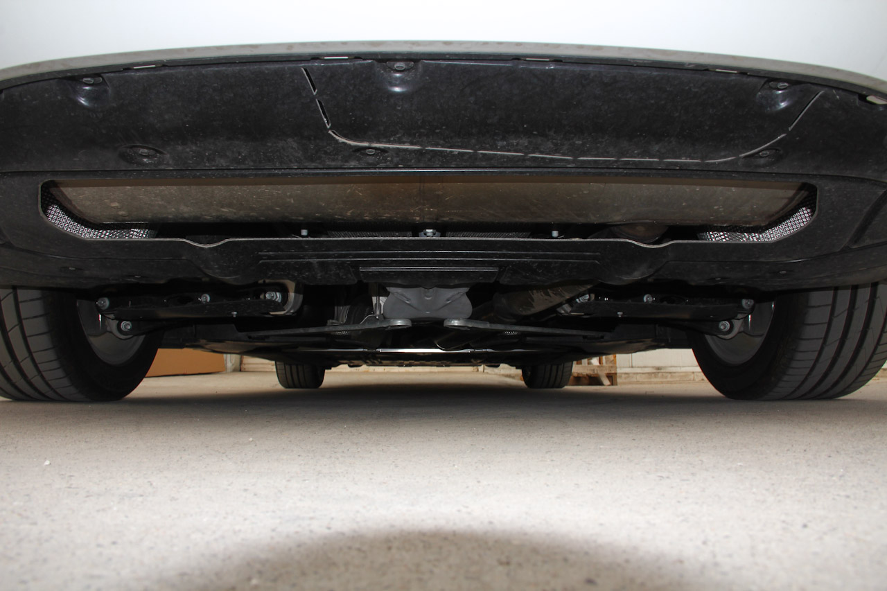 2017款宝马7系730Li 2.0T自动豪华型