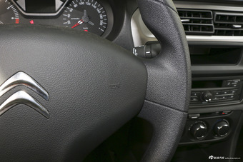 2018款全新爱丽舍1.6L自动时尚型