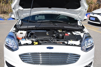 2019款福睿斯1.5L手动质享型