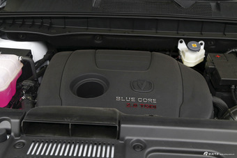 2017款长安CS95 2.0T自动两驱智远版