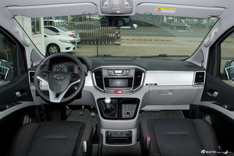 2017款瑞风M4 1.9T手动舒适型柴油图片