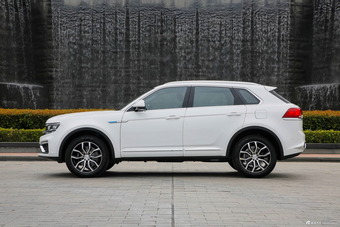 2017款大迈X7上进版 2.0T自动DCT黄山型7座